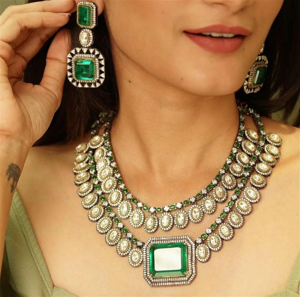 emerald jewelry set