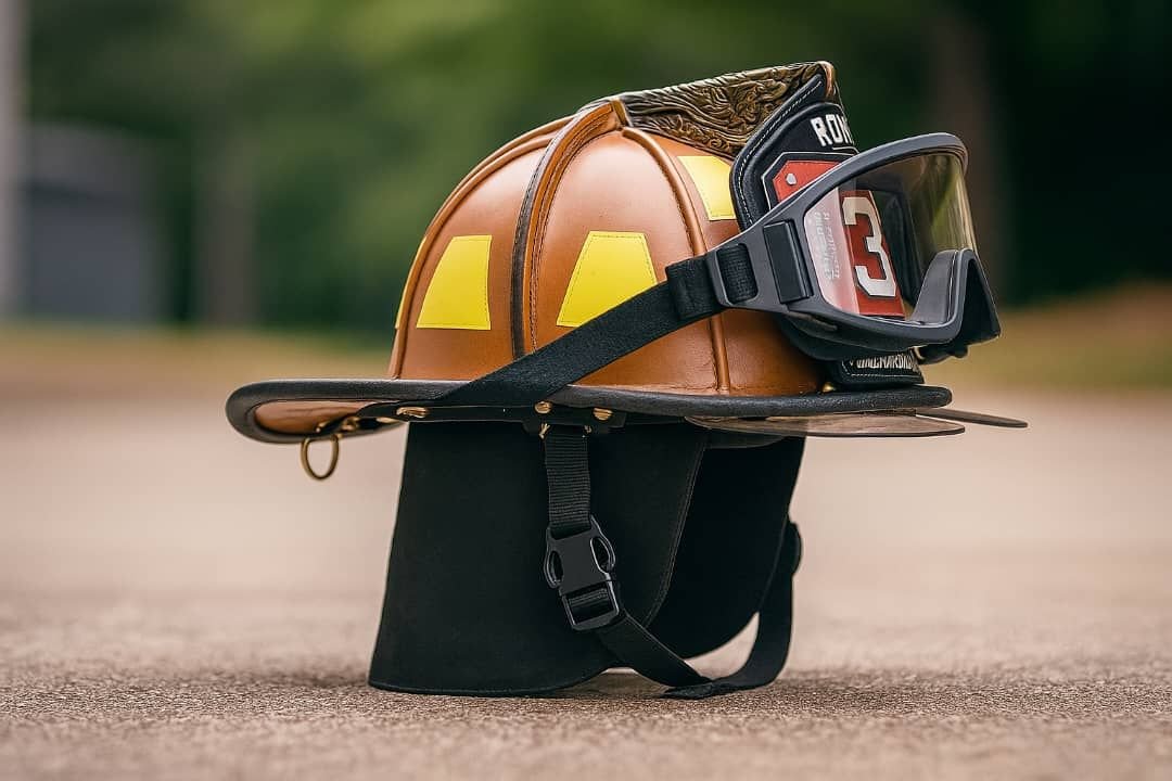 fireleatherhelmet