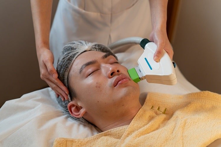 acne facial for men