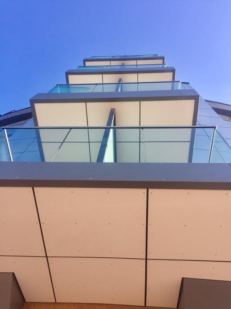 Facade Contractors London | Professional Facade Construction Services – DMC Walling